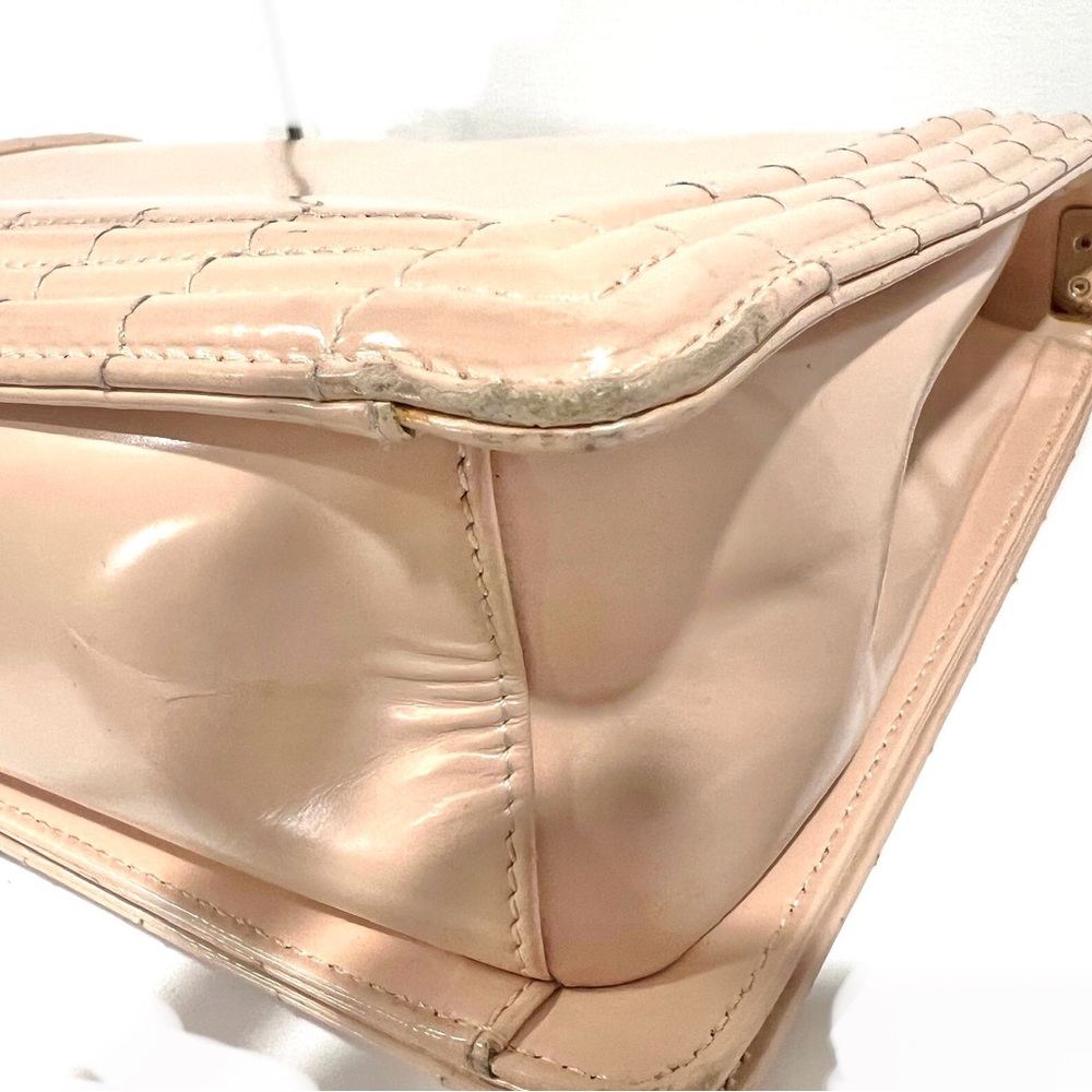 CHANEL GLAZED CALFSKIN JUMBO BOY BAG - VINTAGE - Picture 10 of 15